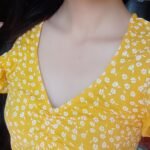 VividArtsy Mustard Yellow & White Ditsy Floral Print Ruched Fitted Crop Top photo review